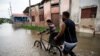 Inundaciones por lluvias de Idalia en Batabanó, Mayabeque. (Yamil LAGE/AFP)