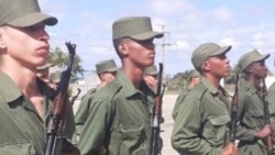 Homenaje a militares fallecidos en Holguín genera críticas de los familiares.