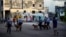 Policías con perros recorren las calles de La Habana el 11 de julio de 2021, día en que estallaron las protestas antigubernamentales en varias localidades de Cuba. En lo que va de 2024, organizaciones de la sociedad civil han reportado a la CIDH cerca de 300 acciones represivas.