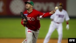 Oliver Pérez de los Naranjeros de Hermosillo de México hace un lanzamiento