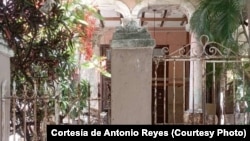 La vivienda de Antonio Reyes está ubicada en calle C entre 21y 23 en El Vedado.