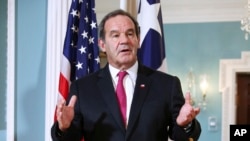 Foto Archivo. El secretario general iberoamericano, el chileno Andrés Allamand en una visita a EEUU.