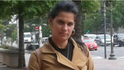 Presa política cubana Sissi Abascal Zamora sufre represalias y falta de atención médica, denuncia su madre.