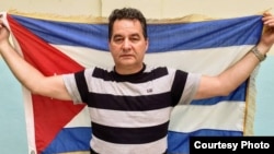 Angel Santiesteban Tomado de su perfil de Facebook