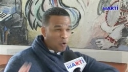 El artista Ramiro Collazo se solidariza con el rapero contestatario "Pupito en sy"