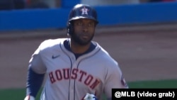 Los Astros de Houston aplastaron a los Angelinos de Anaheim 7x3, pero el tunero Yordan Álvarez no tuvo mucho que ver, pues esta vez ni impulsó ni anotó. (Captura de video/@MLB)